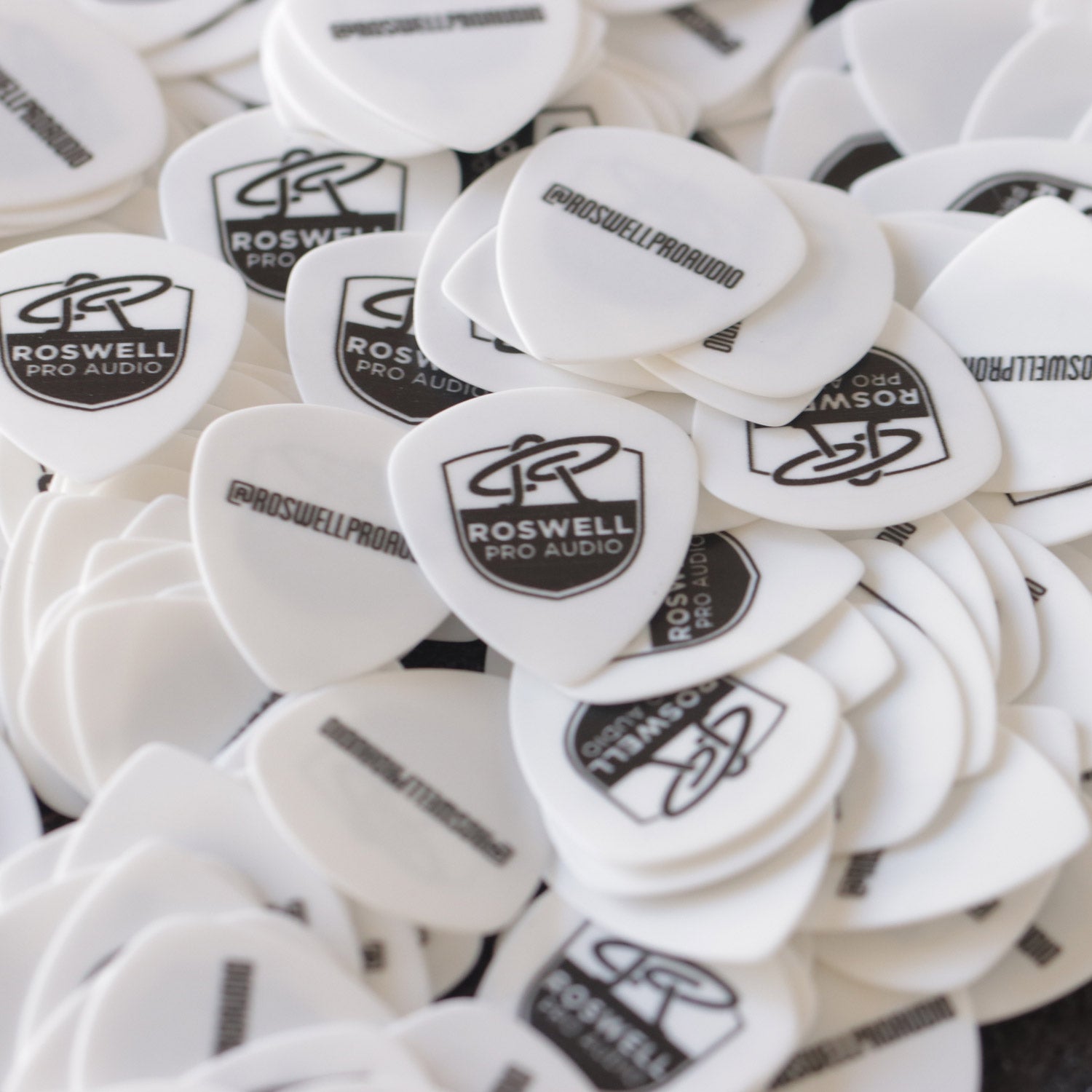 Roswell Guitar Picks