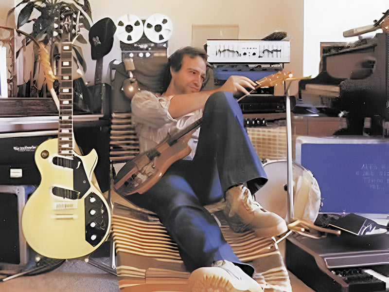 alec-c-800x600.jpg